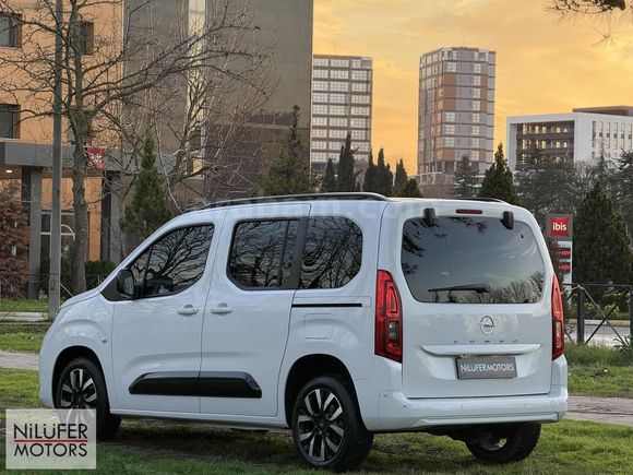 2024 BOYASIZ OPEL COMBO 1.5 D ULTİMATE CAM TAVANLI %20 FATURALI