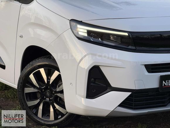 2024 BOYASIZ OPEL COMBO 1.5 D ULTİMATE CAM TAVANLI %20 FATURALI