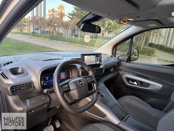 2024 BOYASIZ OPEL COMBO 1.5 D ULTİMATE CAM TAVANLI %20 FATURALI