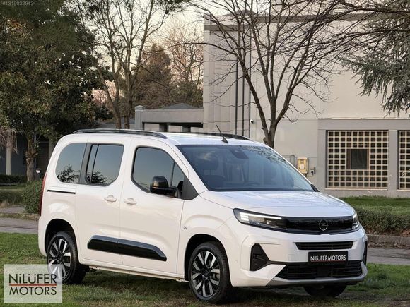 2024 BOYASIZ OPEL COMBO 1.5 D ULTİMATE CAM TAVANLI %20 FATURALI