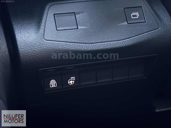 2024 BOYASIZ OPEL COMBO 1.5 D ULTİMATE CAM TAVANLI %20 FATURALI