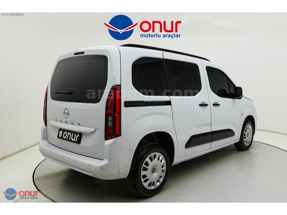 2026 OPEL COMBO 1.5 D ESSENTİAL- ORTA KONSOL -MATRİX FAR HATASIZ