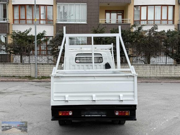 DİLEK OTO'DAN 2004 KİA BANGO KA 2500 ÇİFT TEKER AÇIK SAÇ KASALI