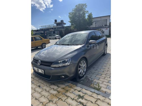 Sahibinden Volkswagen Jetta 1.6 TDi Highline 2011 Model Konya