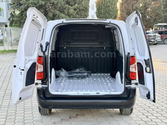 2026 sıfır km doblo maxi