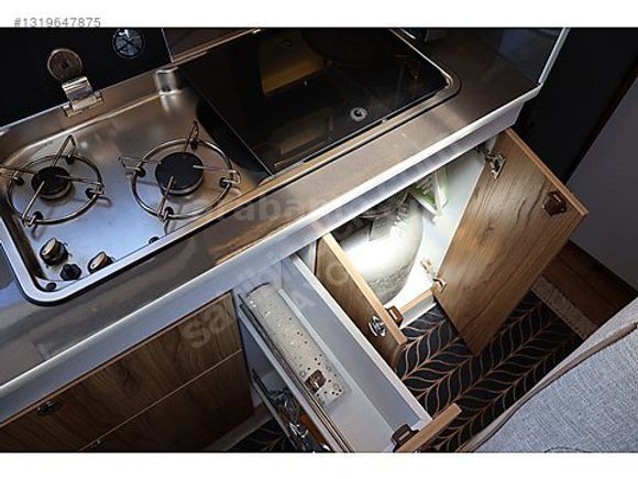 AYCAR'DAN %20 FATURALI OTOMATİK DİZEL EKONOMİK KARAVAN