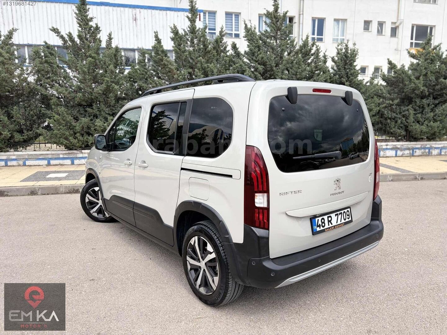 EMKA MOTORSDAN HATASIZ BOYASIZ TRAMERSİZ LANSMAN RENK 7