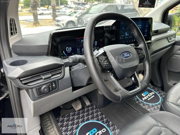 2025 FORD TOURNEO CUSTOM 2.0 ECOBLUE 320 L UZUN TİTANİUM PLUS