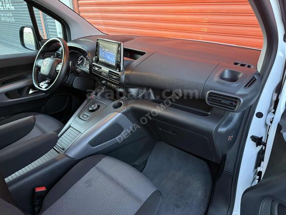 DEHA'DAN CAM TAVAN 2021 TOYOTA PROACE CİTY 1.5 D FLAME X-PACK