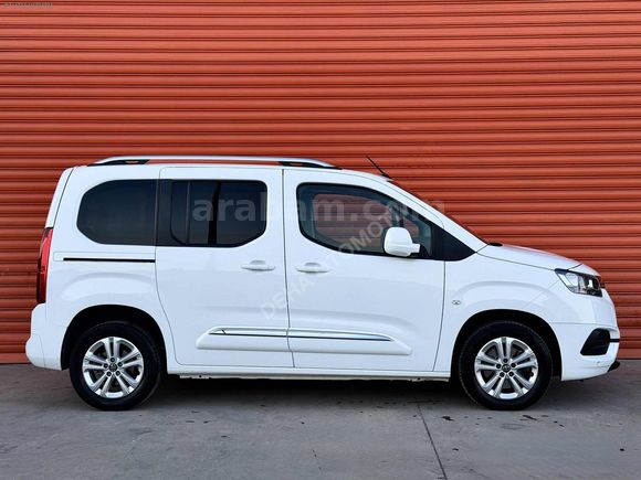 DEHA'DAN CAM TAVAN 2021 TOYOTA PROACE CİTY 1.5 D FLAME X-PACK