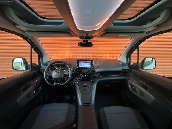 DEHA'DAN CAM TAVAN 2021 TOYOTA PROACE CİTY 1.5 D FLAME X-PACK