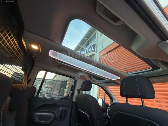DEHA'DAN CAM TAVAN 2021 TOYOTA PROACE CİTY 1.5 D FLAME X-PACK