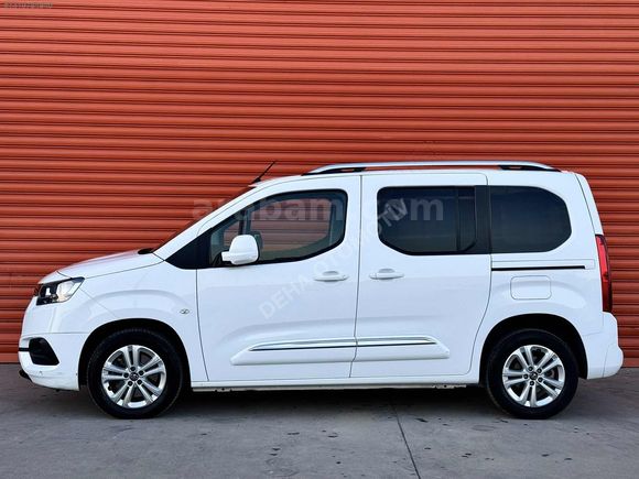 DEHA'DAN CAM TAVAN 2021 TOYOTA PROACE CİTY 1.5 D FLAME X-PACK