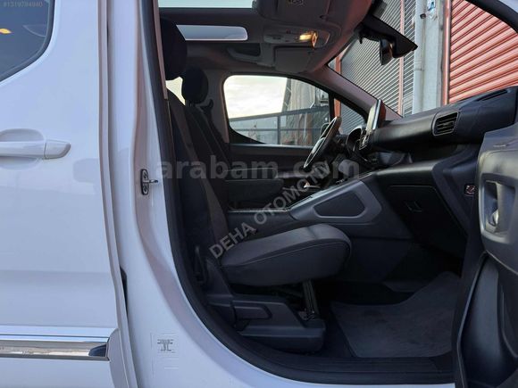 DEHA'DAN CAM TAVAN 2021 TOYOTA PROACE CİTY 1.5 D FLAME X-PACK