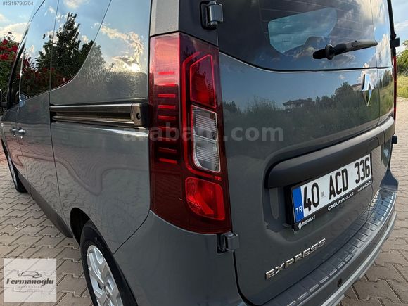 RENAULT EXPRESS COMBİ 1.5 BlueDCI TOUCH 2024 MODEL- 17.600 km'de