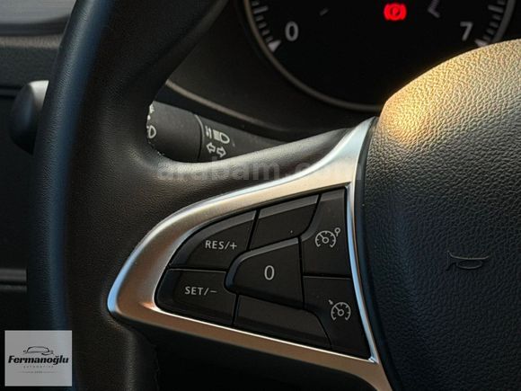 RENAULT EXPRESS COMBİ 1.5 BlueDCI TOUCH 2024 MODEL- 17.600 km'de
