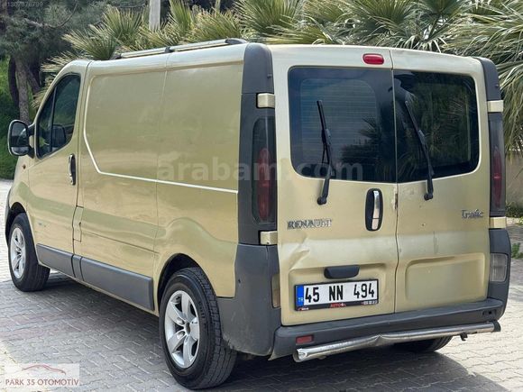 PARK35'DEN 2005 RENAULT TRAFIC KLİMALI PANELVAN FULL BAKIMLI