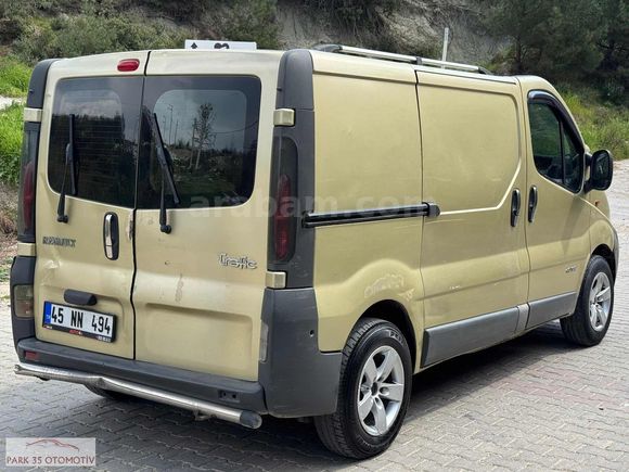 PARK35'DEN 2005 RENAULT TRAFIC KLİMALI PANELVAN FULL BAKIMLI