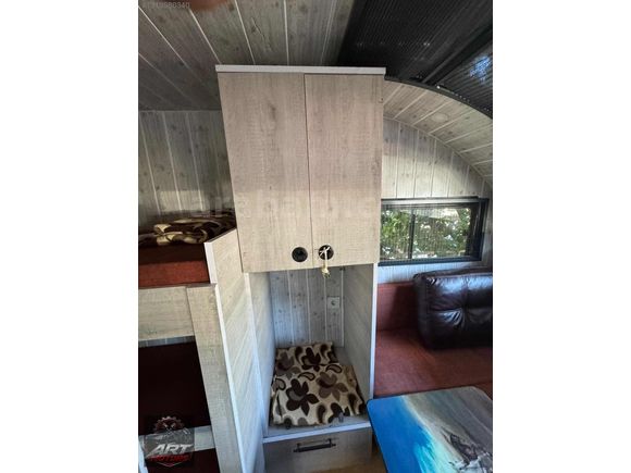 Az Kullanılmış Çekme Karavan