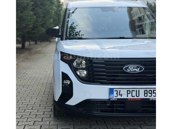 ÖZCAR'dan HATASIZ COURİER/ 2025 / 12.ooo km / %20 Kdv/ Garantili
