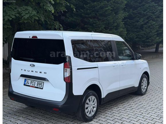 ÖZCAR'dan HATASIZ COURİER/ 2025 / 12.ooo km / %20 Kdv/ Garantili