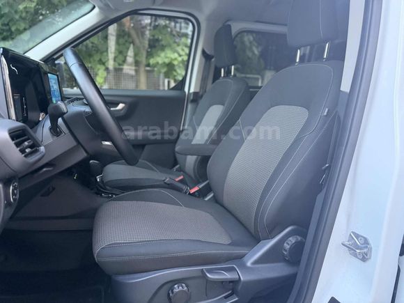 ÖZCAR'dan HATASIZ COURİER/ 2025 / 12.ooo km / %20 Kdv/ Garantili