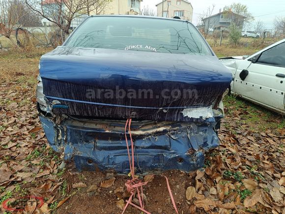 HASARLI 1.4 KLİMALI SİENA