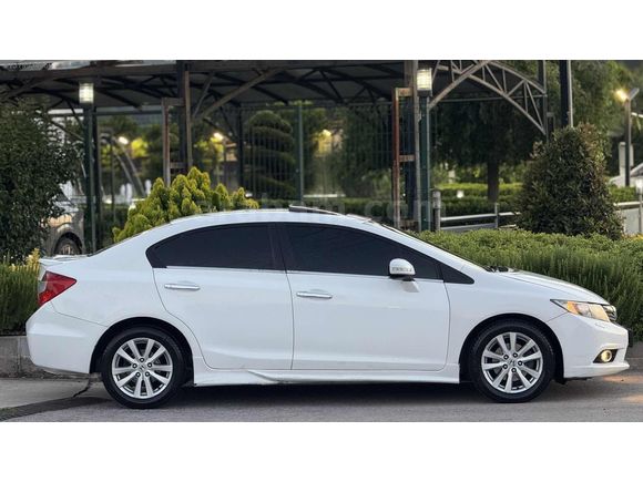F.Y AUTO'DAN / 175.000 KM'DE / KUSURSUZ / 2013 ECO ELEGANCE