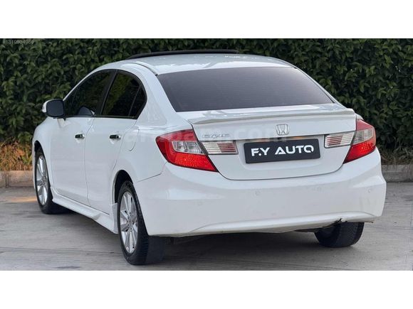 F.Y AUTO'DAN / 175.000 KM'DE / KUSURSUZ / 2013 ECO ELEGANCE