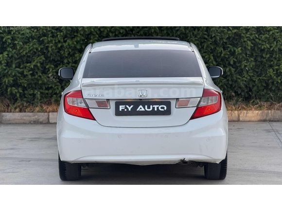 F.Y AUTO'DAN / 175.000 KM'DE / KUSURSUZ / 2013 ECO ELEGANCE