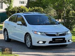 KONUK OTOMOTİV'DEN HATASIZ BOYASIZ 2012 MODEL HONDA CİVİC