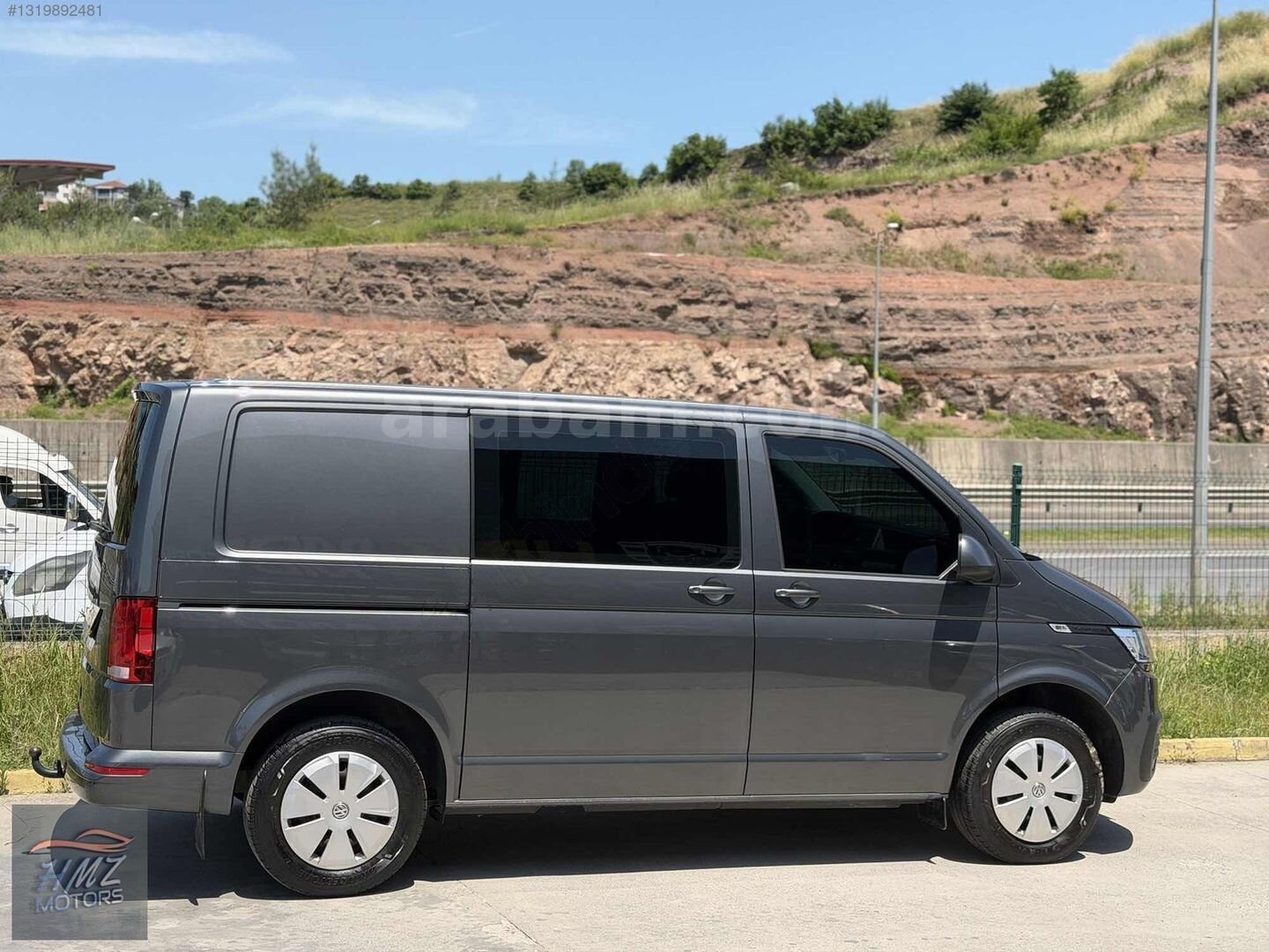 HMZ MOTORS DAN HATASIZ BOYASIZ 2023 TRANSPORTER 2.0TDİ 150BG 5+1 5