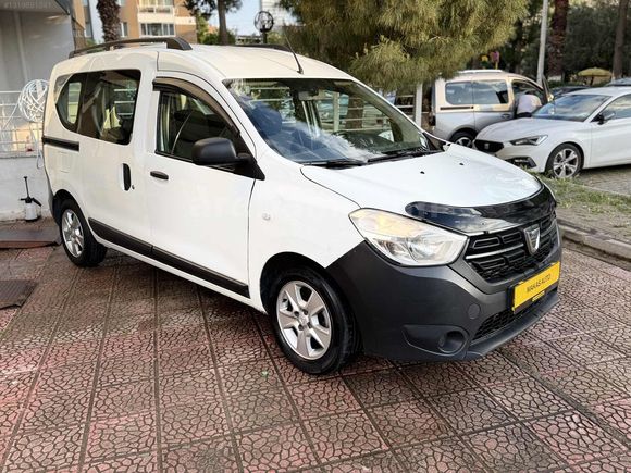 MAKAS AUTO"DAN 2021 DÜŞÜK KM 1.5 DİZEL CAMLI KOLTUKLU