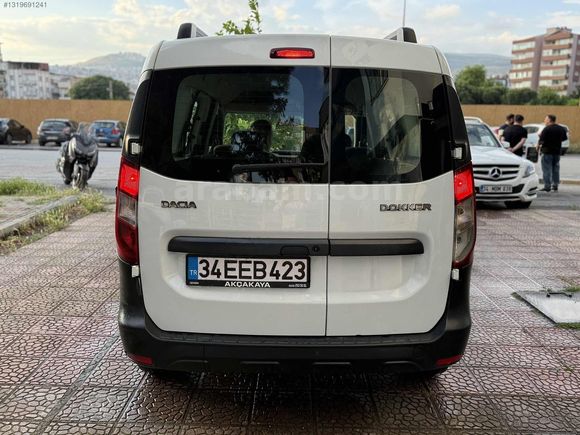 MAKAS AUTO"DAN 2021 DÜŞÜK KM 1.5 DİZEL CAMLI KOLTUKLU