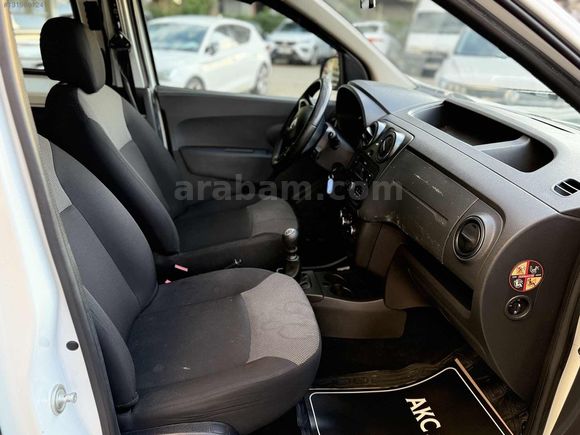 MAKAS AUTO"DAN 2021 DÜŞÜK KM 1.5 DİZEL CAMLI KOLTUKLU