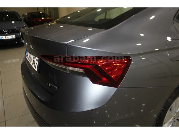 2022 SKODA OCTAVIA 1.0 TSI E-TEC ELITE DSG