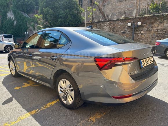 2022 SKODA OCTAVIA 1.0 TSI E-TEC ELITE DSG