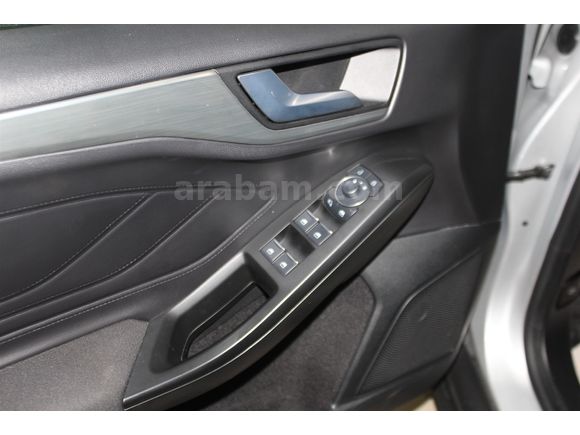 2023 FORD FOCUS 1.5 TDCI TİTANİUM STİL  
