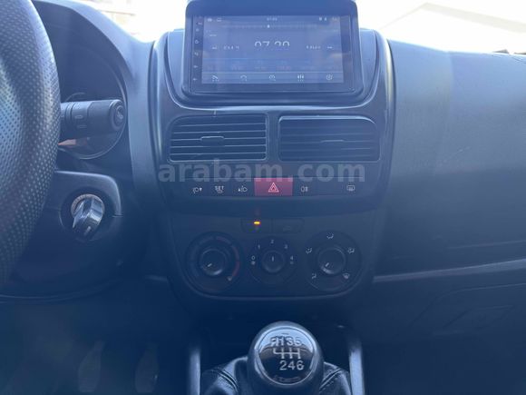 EYBEKLERDEN 2.SAHİBİNDEN OTOMOBİL RUHSATLI DÜŞÜK KM