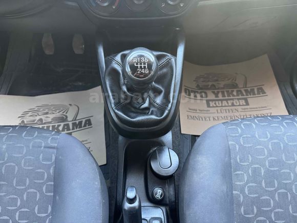 EYBEKLERDEN 2.SAHİBİNDEN OTOMOBİL RUHSATLI DÜŞÜK KM