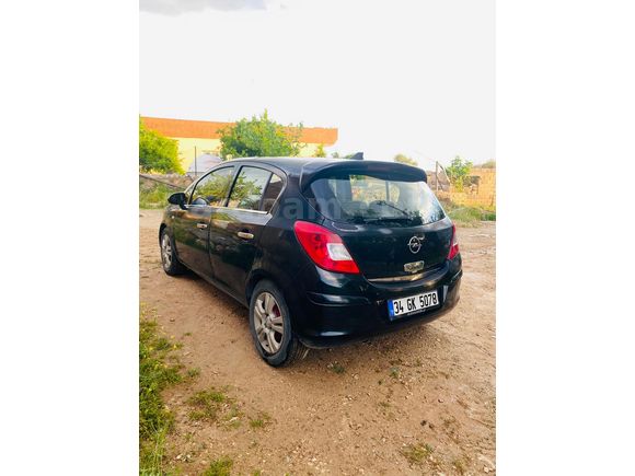 Sahibinden Opel Corsa 1.3 CDTI Enjoy 2009 Model  motor sıfır temiz araba