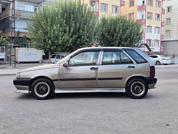 Sahibinden Fiat Tipo 1.6 SX 1996 Model  158.000 km Gri (Gümüş)