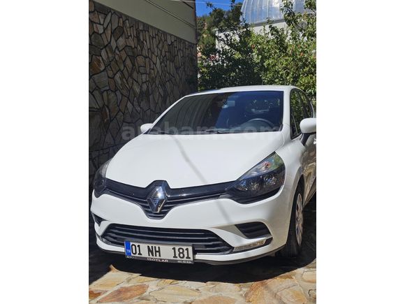 Sahibinden Renault Clio 0.9 TCe Sport Tourer Joy 2019 Model  47.500 km Beyaz
