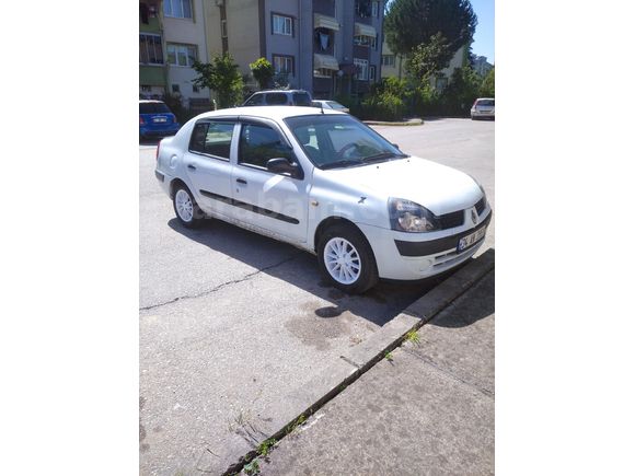 Sahibinden Renault Clio 1.4 Authentique 2004 Model