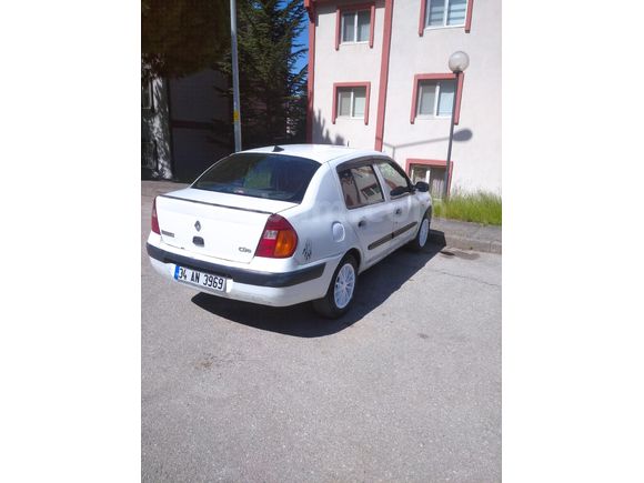 Sahibinden Renault Clio 1.4 Authentique 2004 Model