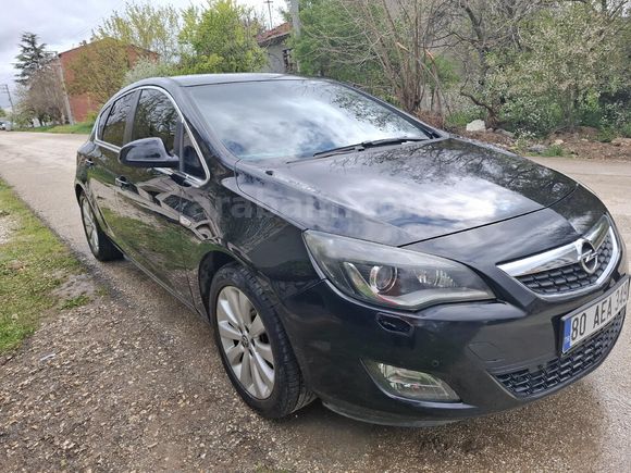 Sahibinden Opel Astra 1.4 T Cosmo 2010 Model
