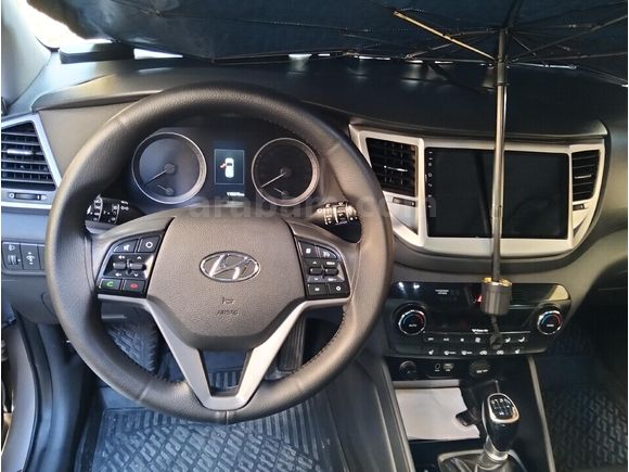 Sahibinden Hyundai Tucson 1.6 T-GDi Elite 2015 Model  122.000 km Şampanya