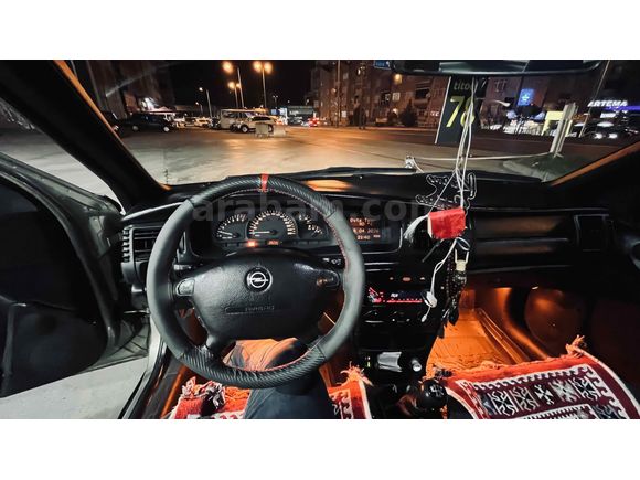 OPEL VECTRA CD ALMAN KLASİĞİ KLİMA AKTİF