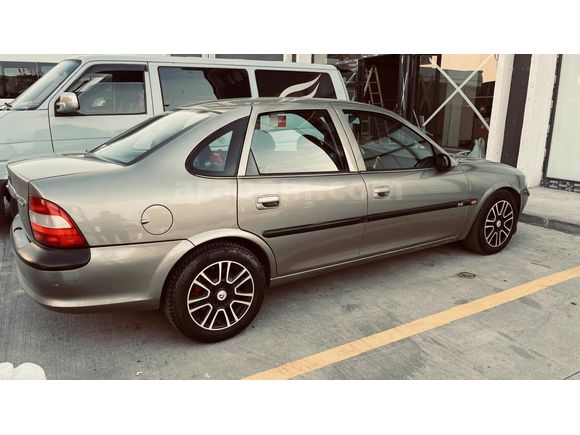 OPEL VECTRA CD ALMAN KLASİĞİ KLİMA AKTİF