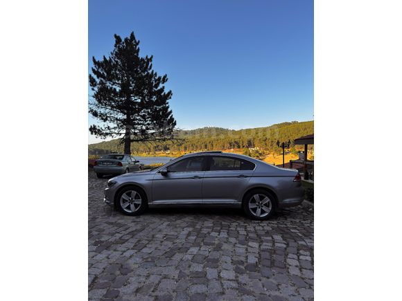 Sahibinden hatasız boyasız panaromik açılır cam tavanlı Volkswagen Passat 1.6 TDi BlueMotion Comfortline 2017 Model Kütahya 32300 km Gri (Gümüş)
